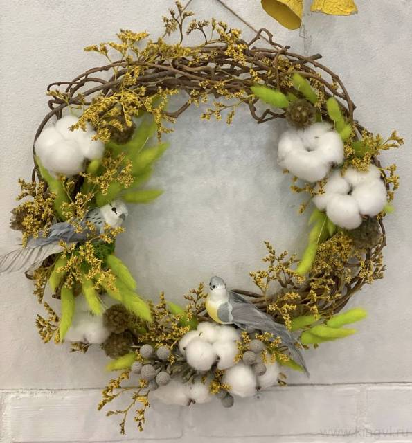 Венок с птицами