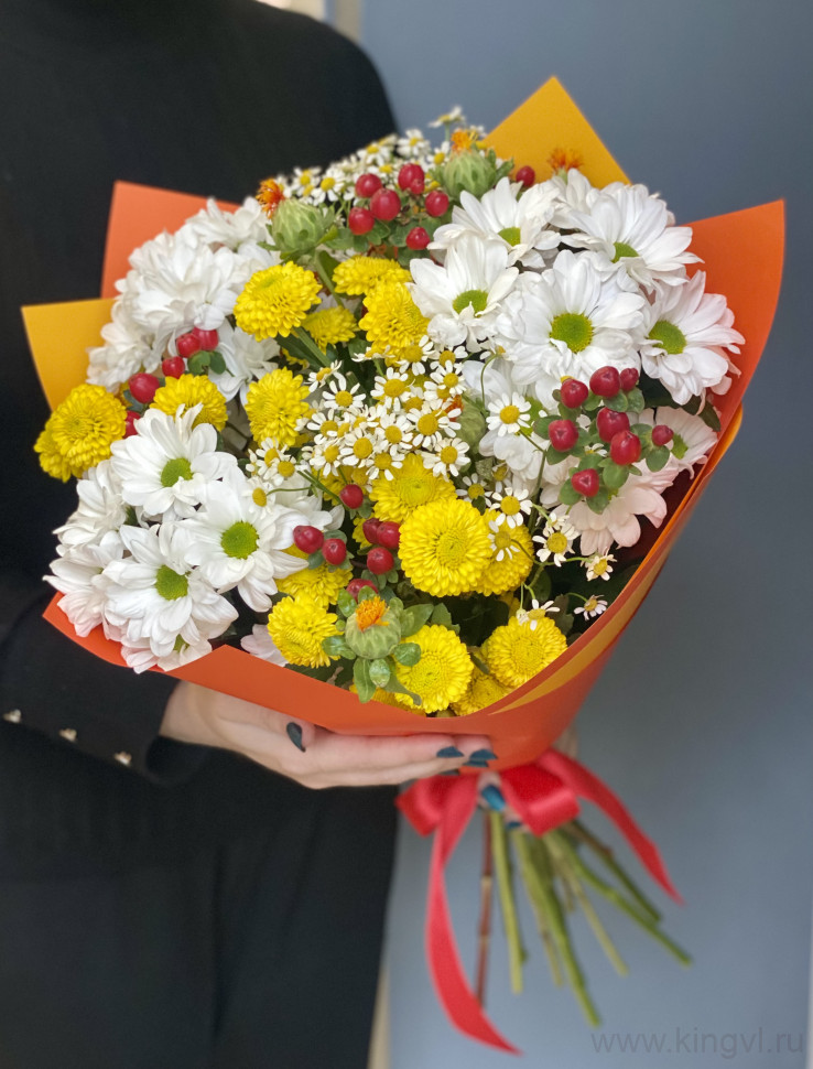 Букет " Лучи счастья". Цветы Владивосток фото 1 — Цветочный король