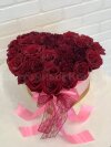 Коробка  с красными розами. Цветы Владивосток фото 2 — Цветочный король