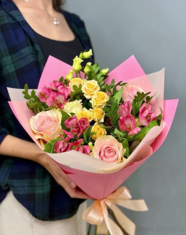 Сборный букет &quot;Розовый закат&quot; — Цветочный король