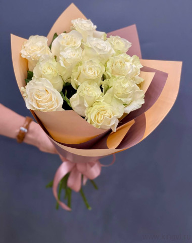 Букет из 13 роз &mdash; Цветочный король