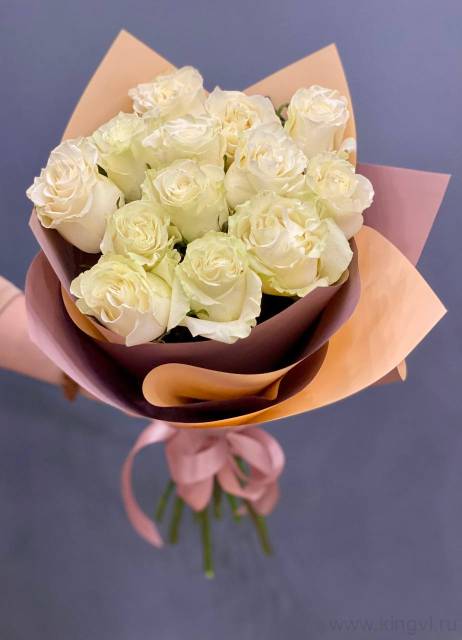 Букет из 13 роз