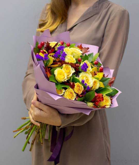 Сборный букет с орхидей