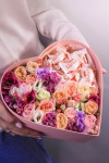 Цветочное сердце "Раффаэлло"  . Цветы Владивосток фото 3 — Цветочный король