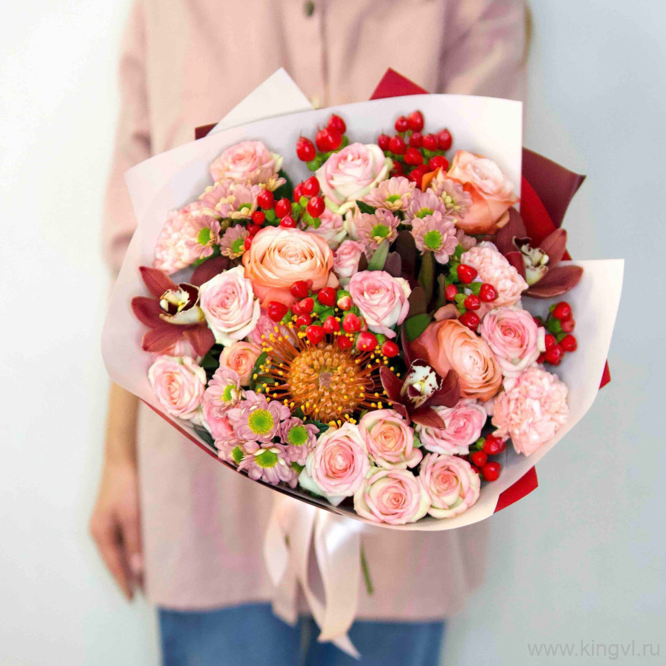 Персиковое ассорти с нутаном. Цветы Владивосток