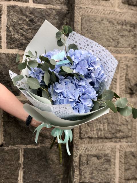 Букет "Свежий бриз"с бабочкой