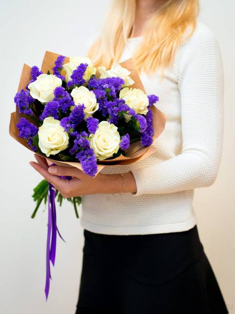 Бело-фиолетовое кино