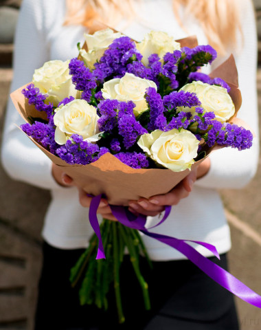 Бело-фиолетовое кино — Цветочный король