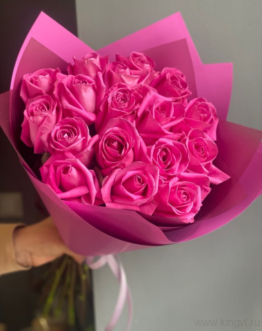 Букет из 17 роз &mdash; Цветочный король