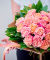 Большой букет садовых роз. Цветы Владивосток фото 1 — Цветочный король